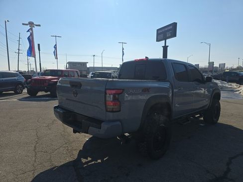Used 2022 Nissan Frontier PRO-4X w/ Pro-4X Premium Package image 5