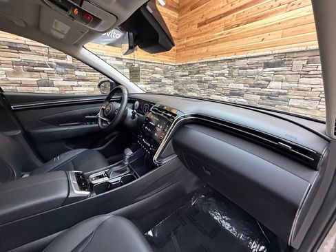 Certified 2023 Hyundai Tucson SEL w/ Convenience Package image 12
