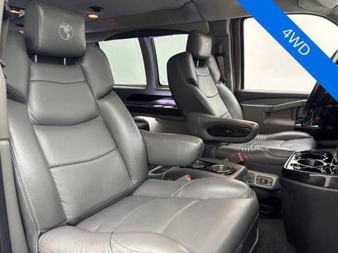 Used 2020 Chevrolet Express 2500 Extended w/ Enhanced Convenience Package RWD image 22