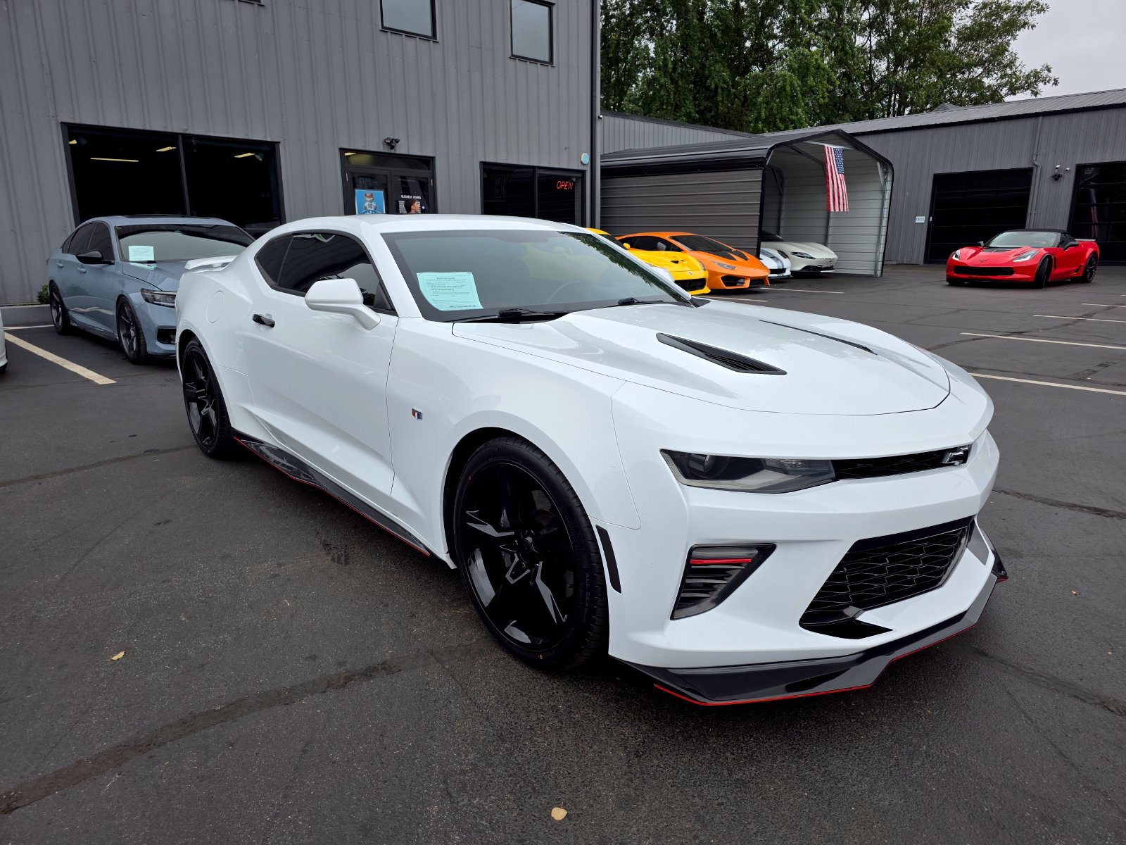 Used 2018 Chevrolet Camaro SS RWD image 61