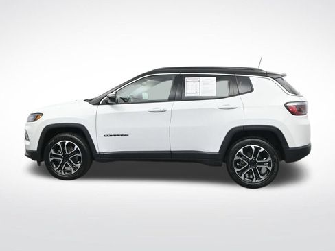Used 2022 Jeep Compass Limited AWD/4WD image 9
