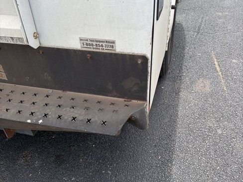 Used 2015 GMC Sierra 3500 2WD Crew Cab w/ Sierra Convenience Package image 6