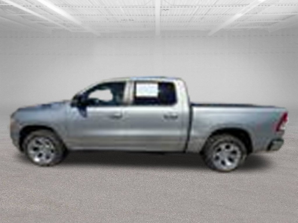 Used 2022 RAM 1500 Big Horn AWD/4WD image 3