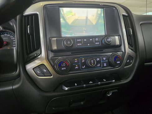 Used 2018 Chevrolet Silverado 1500 LT w/ All Star Edition AWD/4WD image 22