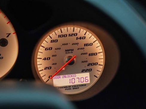 Used 2006 Dodge Viper SRT-10 w/ First Edition Group RWD image 9