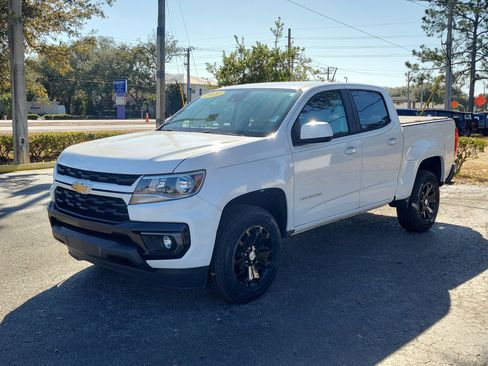 Used 2021 Chevrolet Colorado LT w/ Safety Package image 3