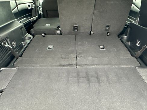 Certified 2023 Ford Explorer XLT image 17