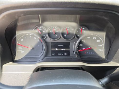 Used 2022 Chevrolet Silverado 1500 Custom RWD image 29