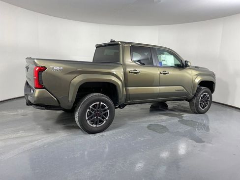 New 2026 Toyota Tacoma TRD Sport image 4