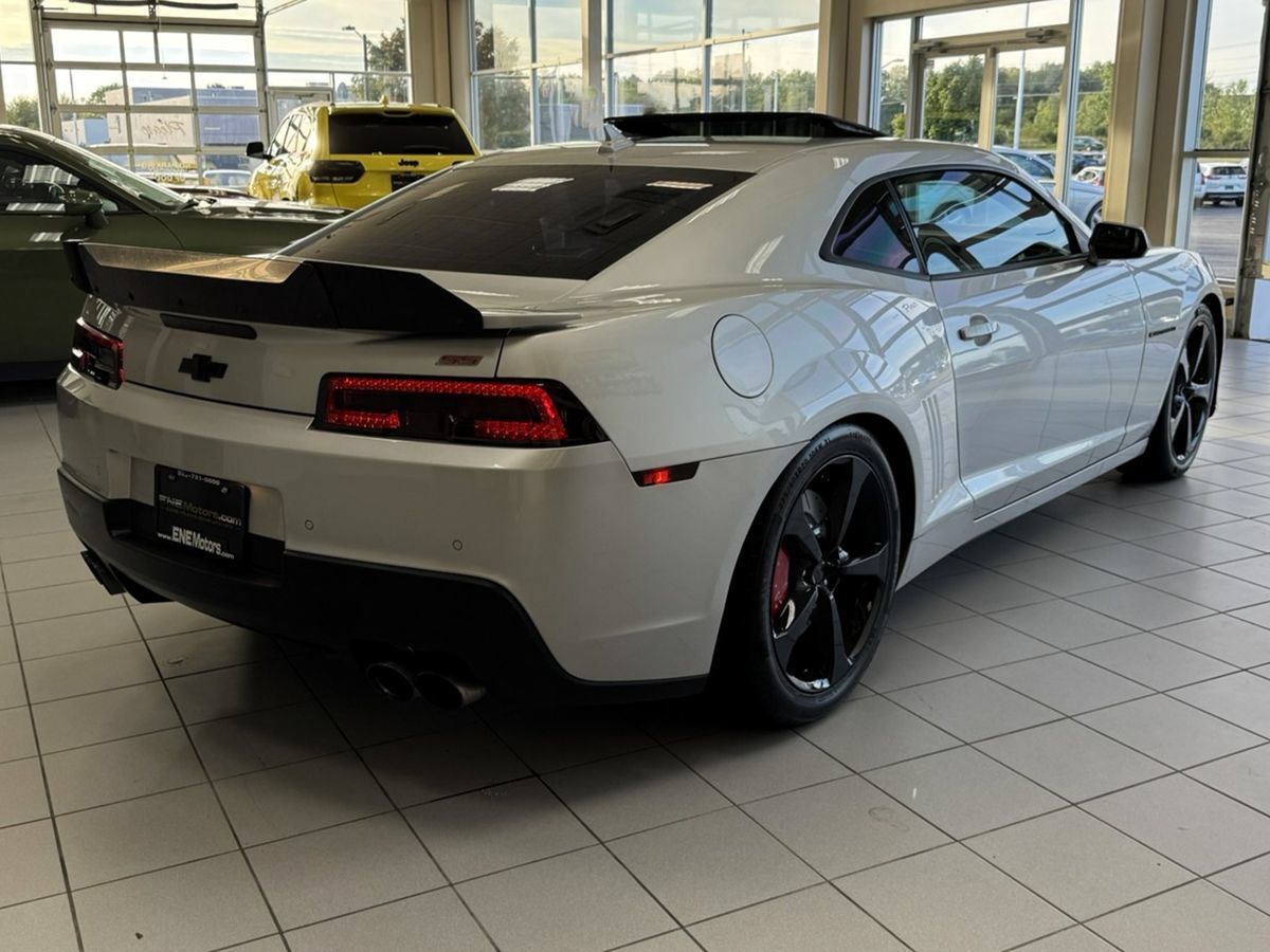 Used 2014 Chevrolet Camaro SS w/ RS Package RWD image 55