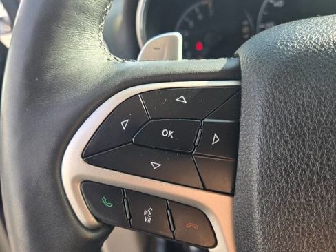 Used 2017 Jeep Grand Cherokee Limited w/ Trailer Tow Group IV image 27