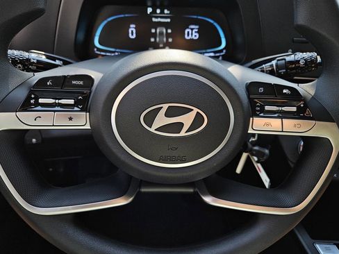 New 2025 Hyundai Elantra SE w/ Cargo Package image 27