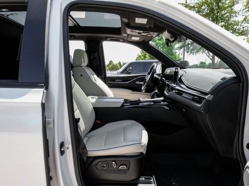 Used 2021 Cadillac Escalade Sport w/ LPO, ONYX Package RWD image 49