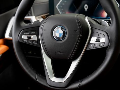 Used 2026 BMW X5 xDrive50e w/ Parking Assistance Package AWD/4WD image 39