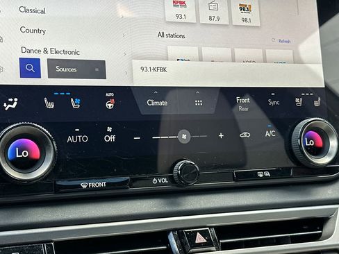 Certified 2025 Lexus RX 350h w/ Convenience Package image 22