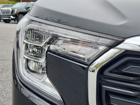 Certified 2022 GMC Terrain SLE w/ Driver Convenience Package image 28