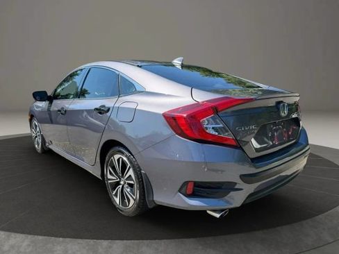Used 2017 Honda Civic EX-L image 7