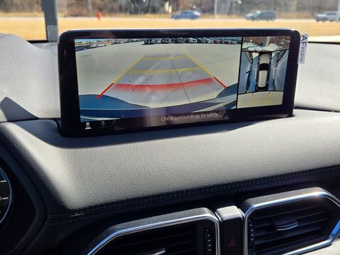 New 2025 MAZDA CX-5 Signature image 28