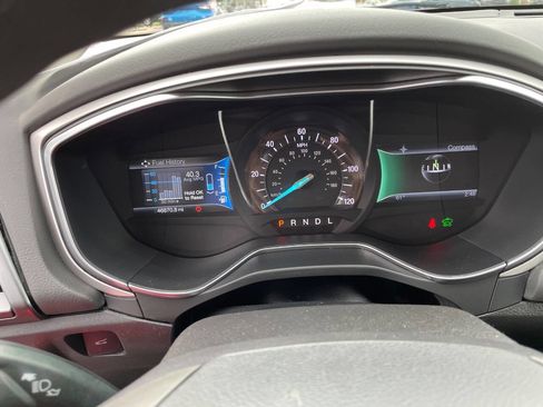 Used 2014 Ford Fusion S image 9