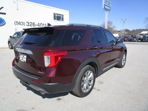 Used 2022 Ford Explorer Limited w/ Equipment Group 301A image 8