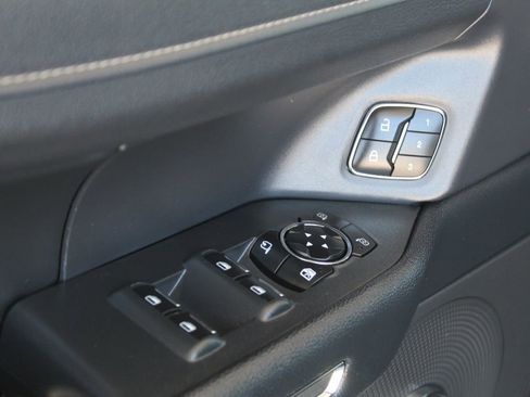 Used 2023 Ford Expedition XLT RWD image 39