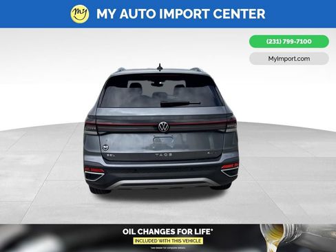 Used 2025 Volkswagen Taos SEL w/ Black Wheel Plus Package AWD/4WD image 6