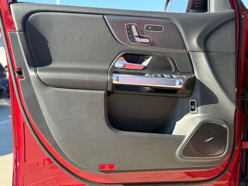 New 2026 Mercedes-Benz GLB 35 AMG 4MATIC image 14