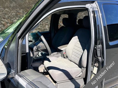 Used 2015 Nissan Frontier S RWD image 21
