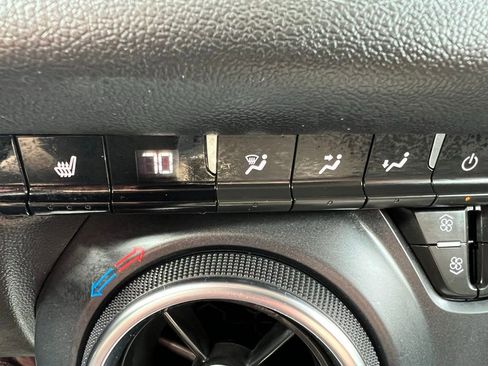 Used 2023 Chevrolet Blazer LT w/ Convenience Package image 42