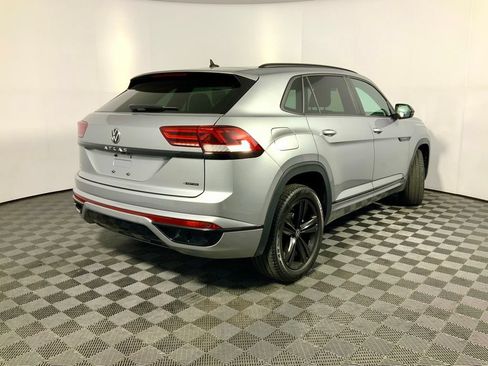 Used 2023 Volkswagen Atlas Cross Sport SEL R-Line AWD/4WD image 17