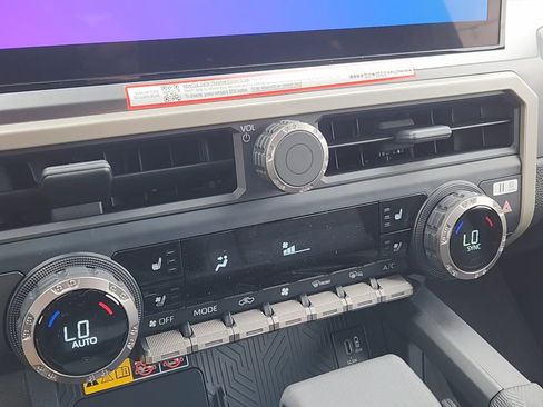 New 2025 Toyota Tacoma TRD Off-Road image 15