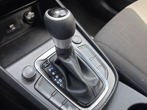 Used 2023 Hyundai Kona SEL AWD/4WD image 15