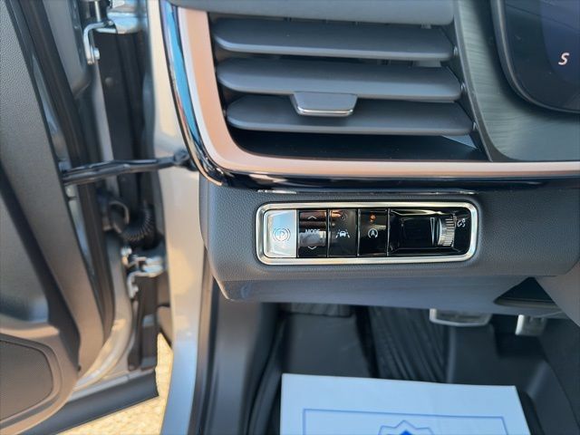 New 2026 Buick Envision Sport Touring AWD/4WD image 19