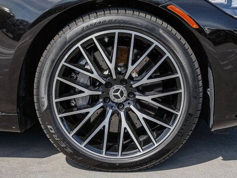 Certified 2022 Mercedes-Benz S 580 4MATIC Sedan w/ Rear Seat Package image 9