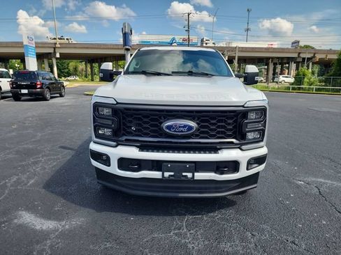 Used 2023 Ford F250 Lariat w/ Lariat Ultimate Package AWD/4WD image 9