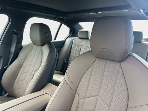 New 2026 BMW 530i w/ Premium Package image 19