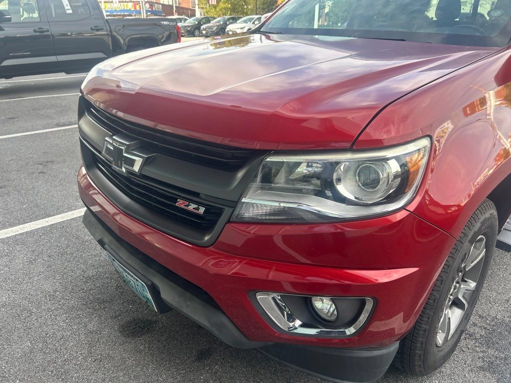 Used 2016 Chevrolet Colorado Z71 AWD/4WD image 5