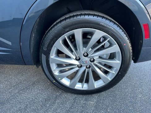 New 2026 Buick Envision Avenir image 8