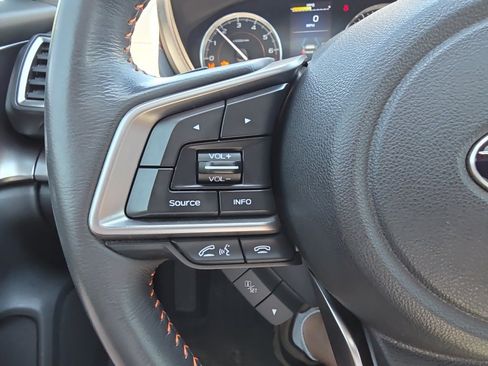 Used 2019 Subaru Crosstrek 2.0i Limited w/ Moonroof Package w/Navigation AWD/4WD image 22