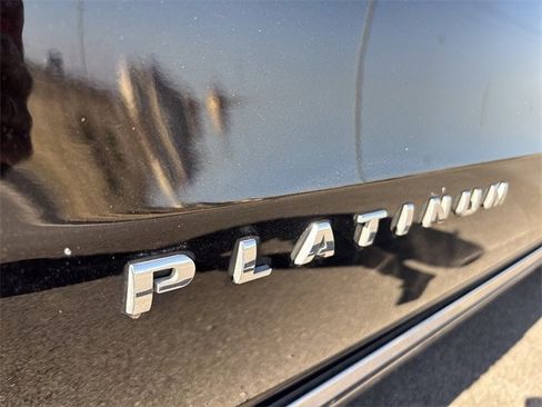 Used 2020 Ford Expedition Max Platinum image 34