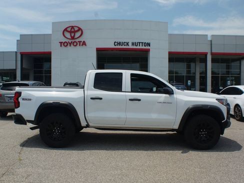 Used 2023 Chevrolet Colorado Trail Boss w/ Advanced Trailering Package AWD/4WD image 1