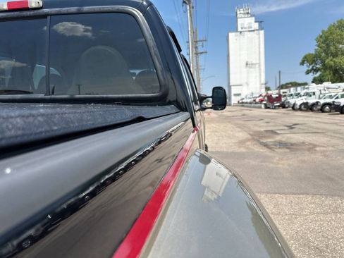 Used 2000 Ford F350 Lariat image 24