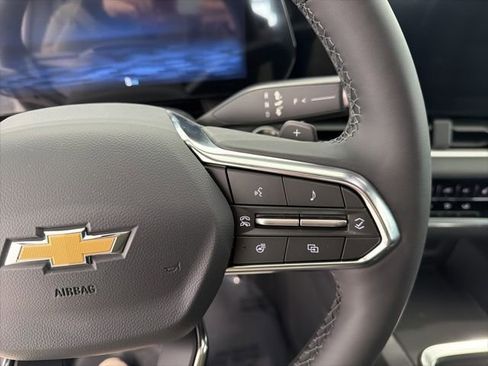New 2026 Chevrolet Equinox LT w/ Safety and Technology Package image 13