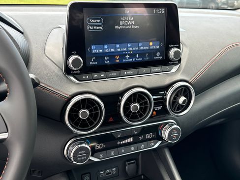 New 2025 Nissan Sentra SR w/ Midnight Edition image 27