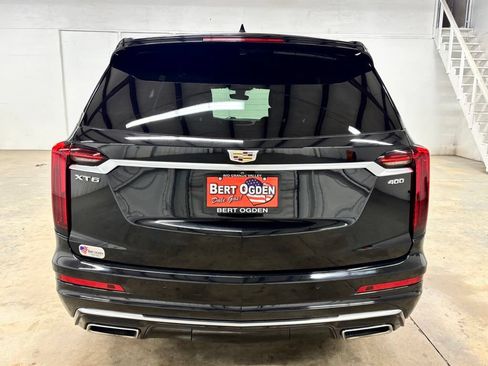 Used 2022 Cadillac XT6 Premium Luxury FWD image 6