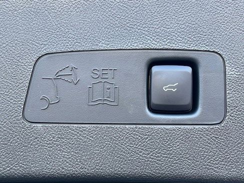 New 2026 Lincoln Corsair Premiere image 40