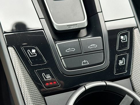 Used 2024 Porsche 911 Carrera 4 GTS image 27