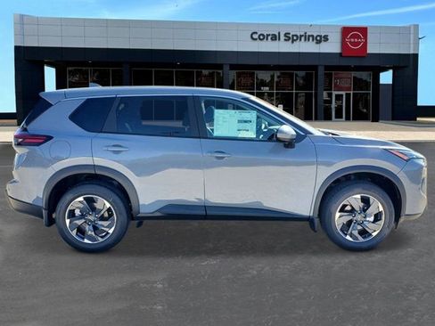 New 2026 Nissan Rogue SV w/ Cold Weather Package FWD image 6