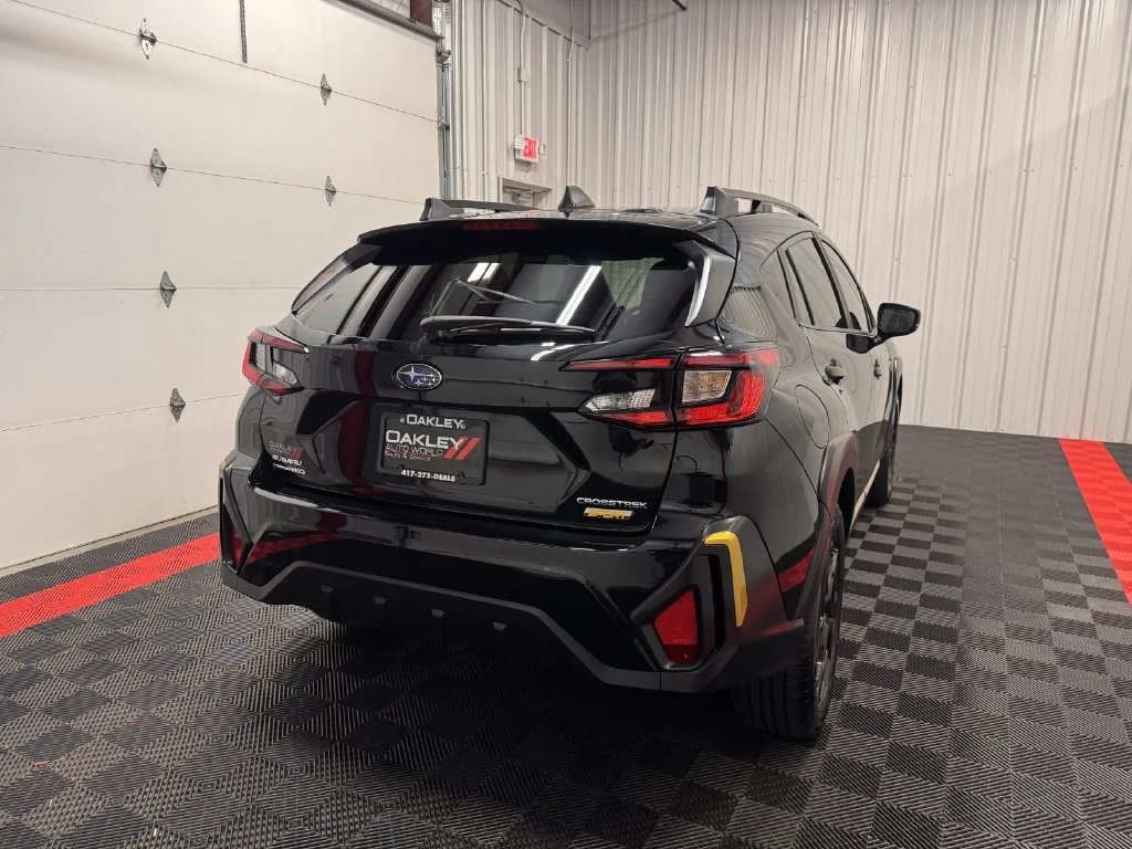 Used 2025 Subaru Crosstrek 2.5i Sport AWD/4WD image 16