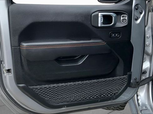 Used 2021 Jeep Gladiator Mojave AWD/4WD image 21